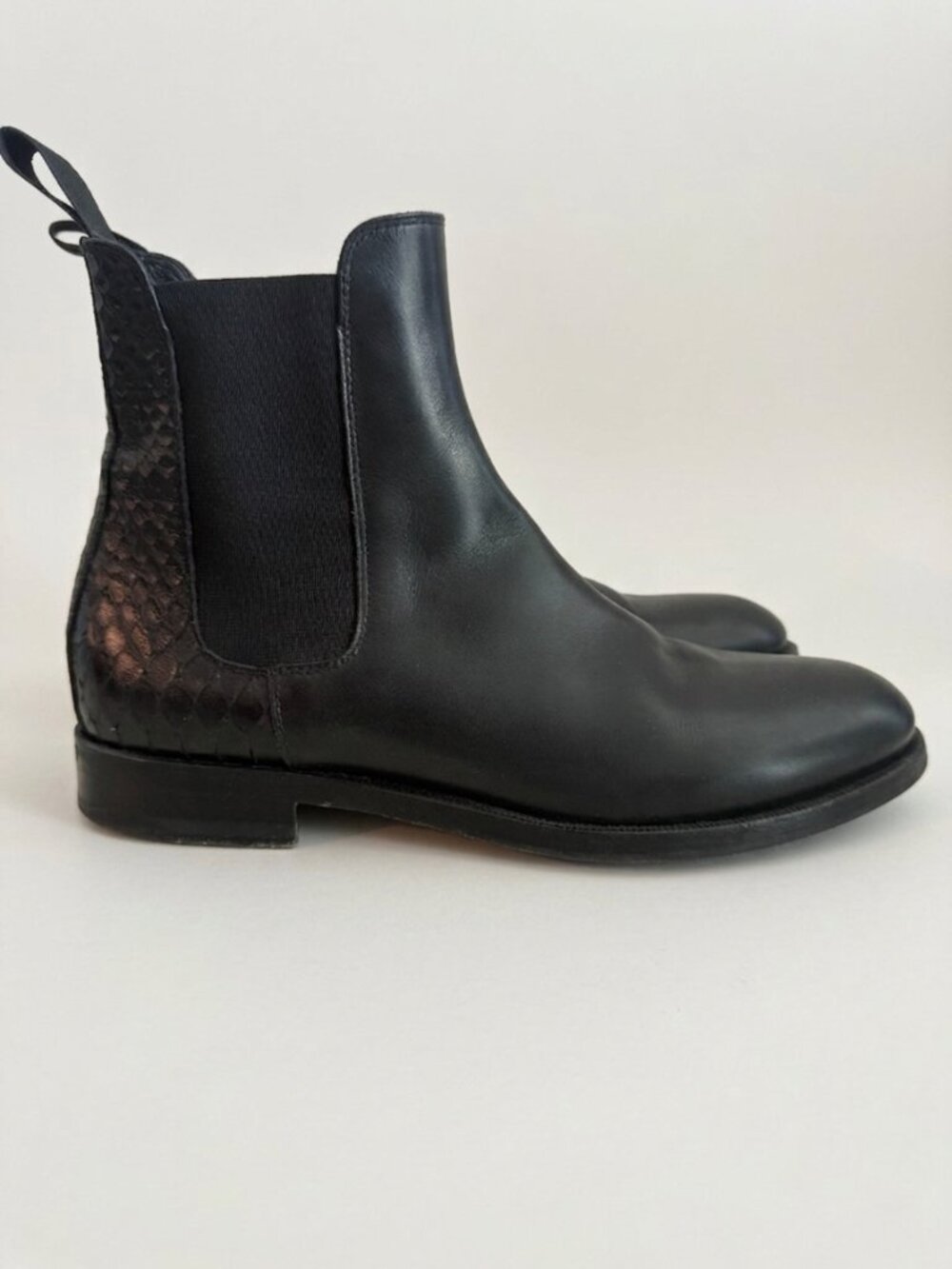 Scarosso Black Croc Crocodile Embossed Leather Chelsea Boots Italy Sz 6.5 w Box